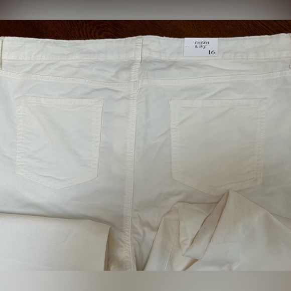 Crown & Ivy Skinny corduroy, jeans style, flat front, zip fly, skinny leg. Sz 16 - Picture 4 of 4
